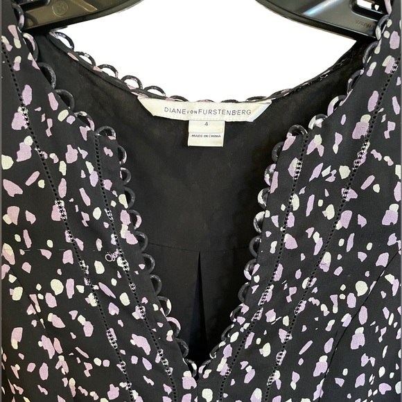 Diane von Furstenberg Silk Dress Sheer Long Sleeve Black Print 4 - Picture 3 of 4